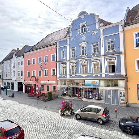 Luxomes - Vilshofen Altstadt Apartments วิลส์โฮเฟน อัน แดร์โดเนา ภายนอก รูปภาพ