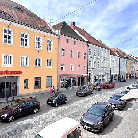 Luxomes - Vilshofen Altstadt Apartments วิลส์โฮเฟน อัน แดร์โดเนา ภายนอก รูปภาพ