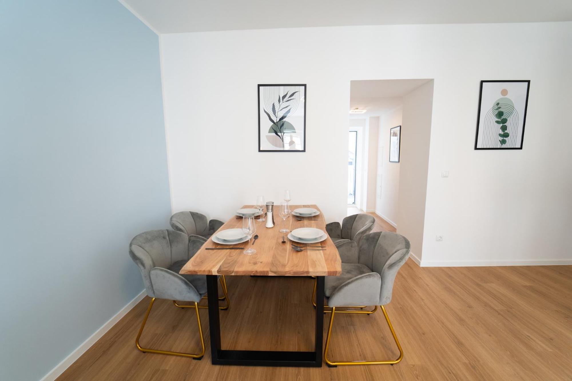 Luxomes - Vilshofen Altstadt Apartments วิลส์โฮเฟน อัน แดร์โดเนา ภายนอก รูปภาพ